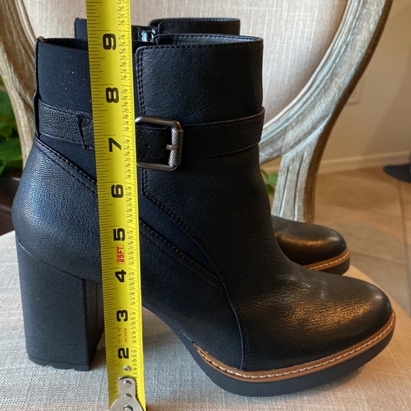 Naturalizer Cora Black Boots - Picture 8 of 11